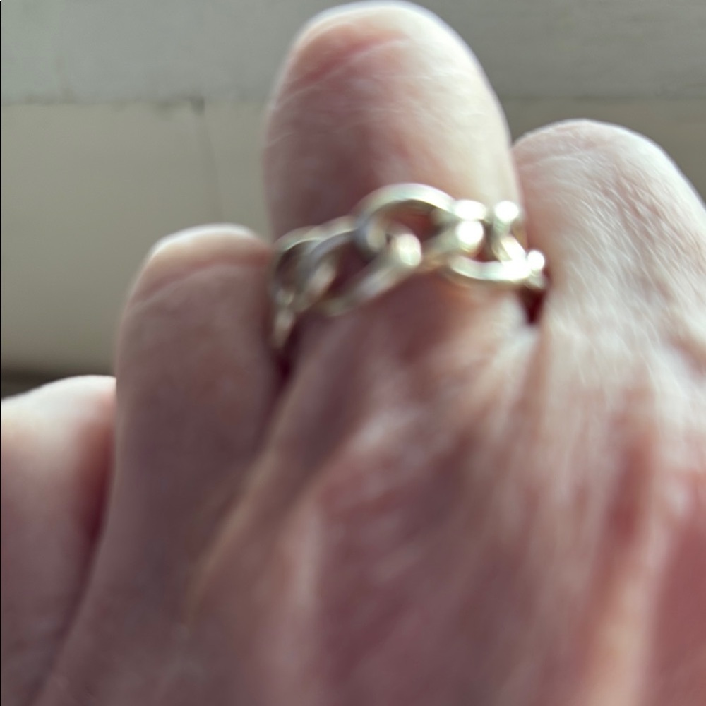 Elegant Gold Chain Ring